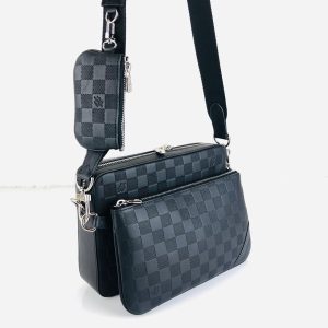Trio Messenger Damier Graphite Canvas Black Handbag